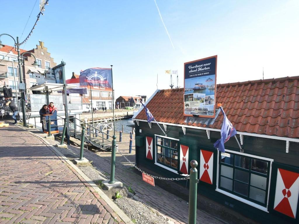 Modern Houseboat In Marina Of Volendam Hotel ภายนอก รูปภาพ